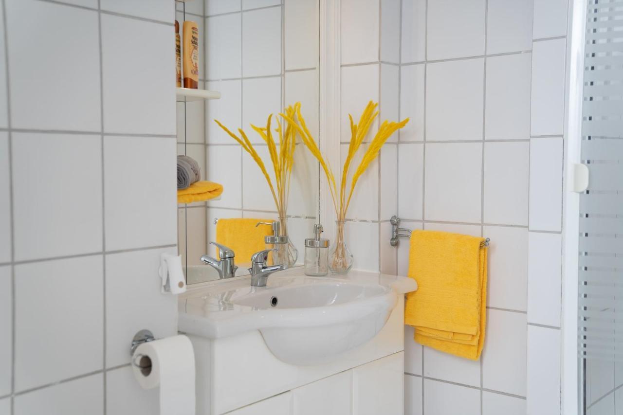Beautiful Apartment in urban location Hamburg Exterior foto