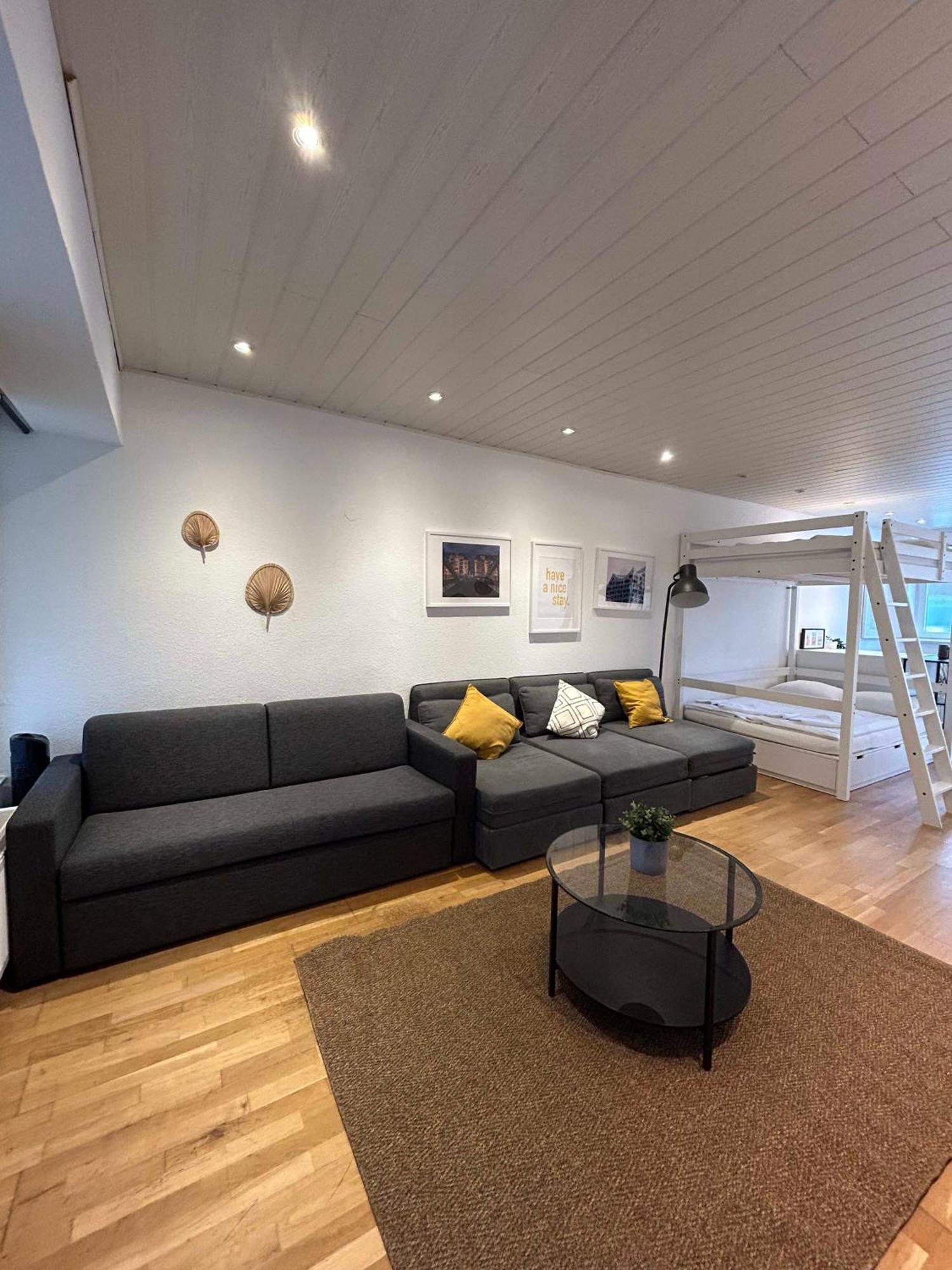 Beautiful Apartment in urban location Hamburg Exterior foto